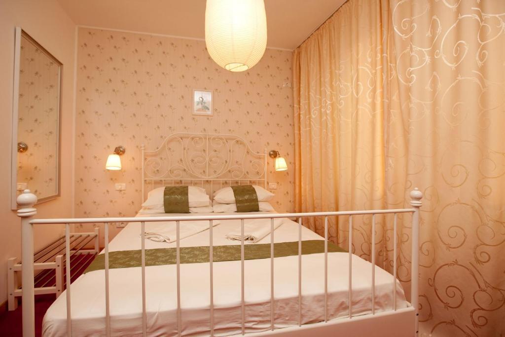 Pension Dinu Residence Timisoara Phòng bức ảnh